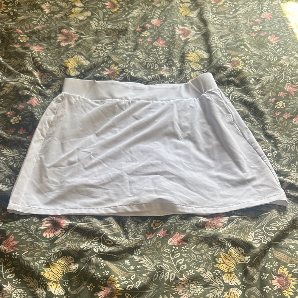 Yogalicious CityLite Hailey Athletic Skort – White, Size S